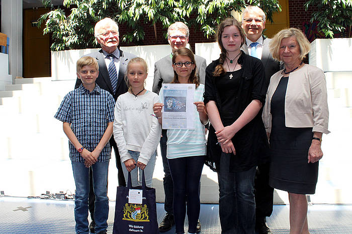 Die ausgezeichneten Preisträgerinnen und Preisträger der Realschule Abensberg