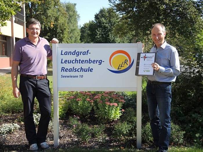 Landgraf–Leuchtenberg–Realschule Osterhofen ist zertifizierte KOMPASS-Schule.