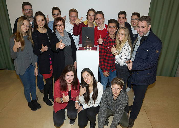 Den Sonderpreis in der Kategorie "Lehrer: Unterricht innovativ" erhielt das Lehrer-Team von der Staatlichen Realschule in Landshut und der Staatlichen Berufsschule 1 für ihr gemeinsames Projekt "Schule, und was dann?"