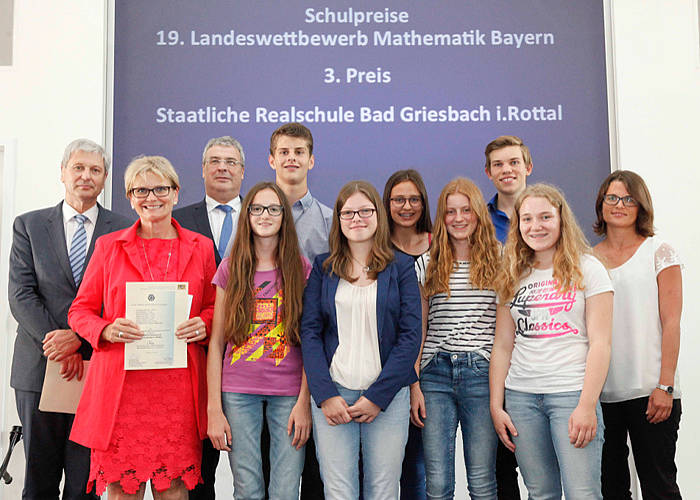Staatliche Realschule Bad Griesbach erfolgreich beim Landeswettbewerb Mathematik