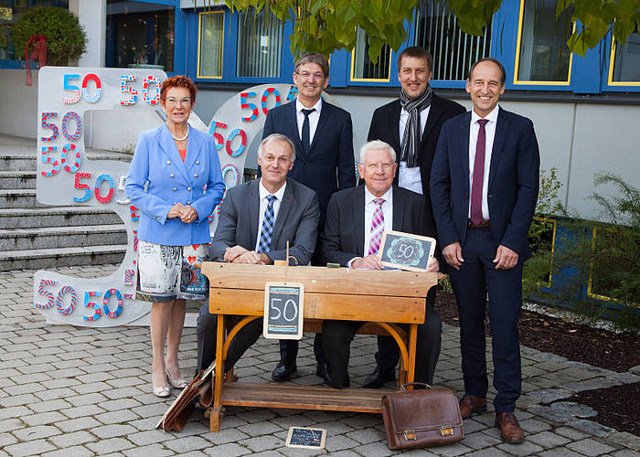 Die Realschule Pfarrkirchen gibt es seit 50 Jahren – Jubiläum mit vielen Geburtstagsgästen und buntem Programm