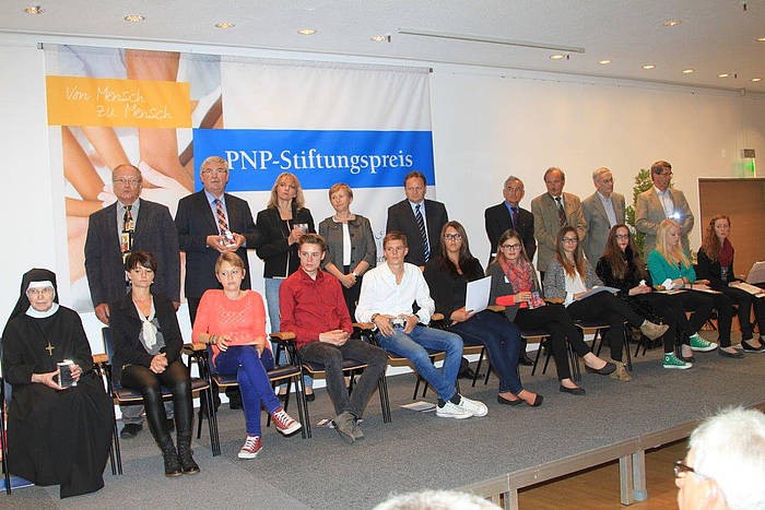 PNP-Stiftung zeichnet engagierte Schülerinnen und Schüler aus