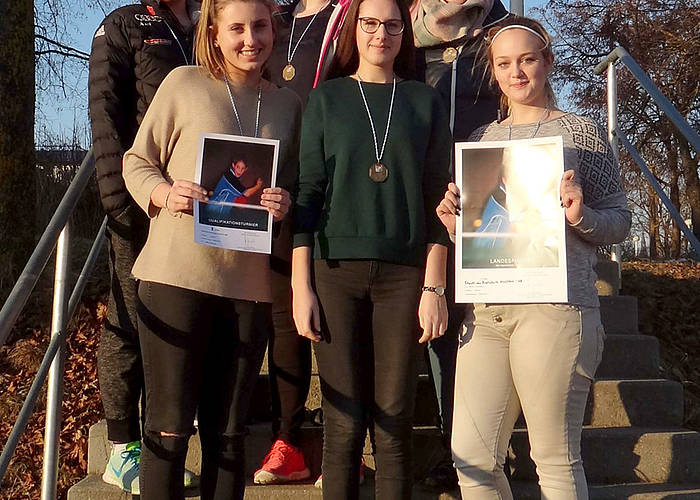 Realschule Neufahrn dritter Bayerischer Meister im Tischtennis